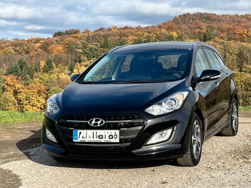 Hyundai i30 171.205 km 7.900 € Glees 56653