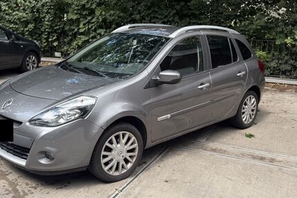 Renault Clio 87.400 km 4.700 &euro; Hamburg 22455
