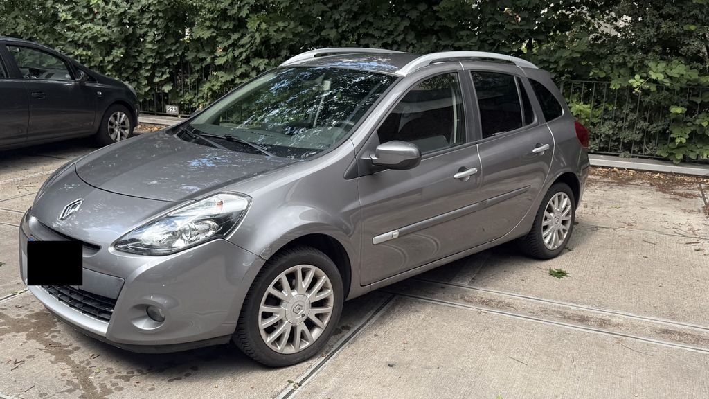 Renault Clio 87.400 km 5.990 &euro; Hamburg 22455