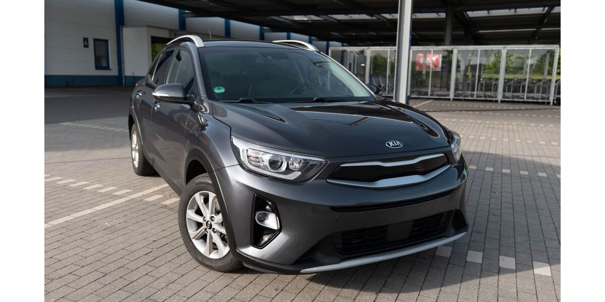 Kia Stonic 77.000 km 11.500 &euro; Coburg 96450
