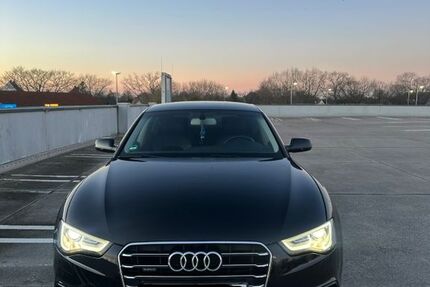 Audi A5 165.000 km 15.500 &euro; Delmenhorst 27749