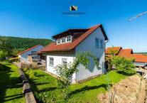 Zwei Wohnungen unter einem Dach - Vielfältig nutzbares Haus in idyllischer Randlage von Metzingen-Glems