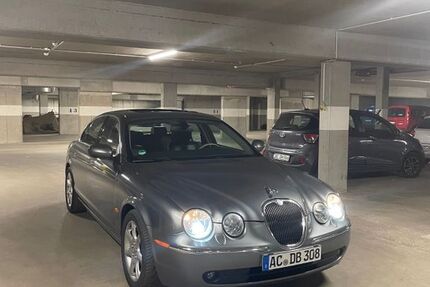 Jaguar S-Type 157.000 km 6.500 &euro; Stolberg 52222