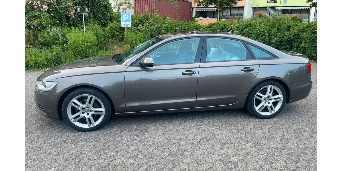 Audi A6 193.000 km 9.990 &euro; Freiburg 79100