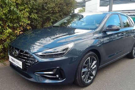 Hyundai i30 43.257 km 15.980 &euro; Bamberg 96052