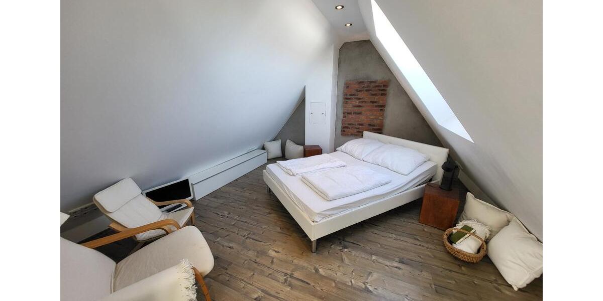 Freist. EFH + Garage +gr. Garten im Herzen v. Rheidt bezugsbereit 4.5 zimmer