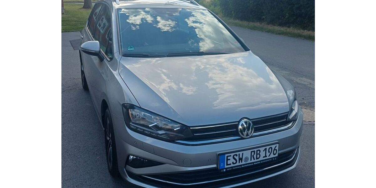 VW Golf Sportsvan 37.072 km 19.495 &euro; Neu-Eichenberg 37249