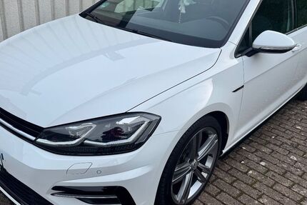 VW Golf 146.000 km 14.400 € Mühlhausen-Ehingen 78259
