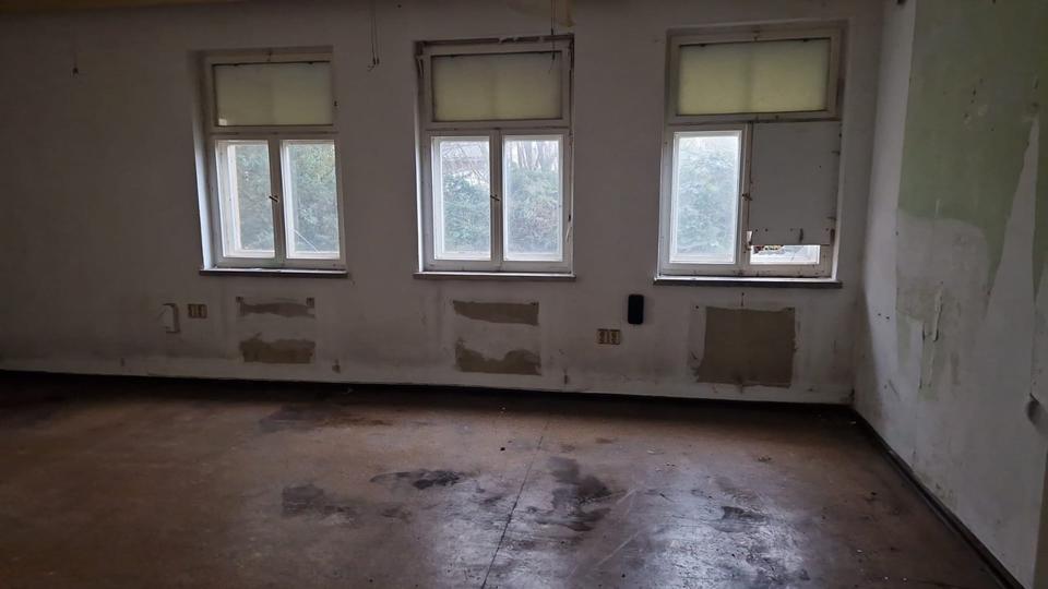 Gewerbeobjekt Küstriner Vorland - 2&euro; | Angebot:23841271