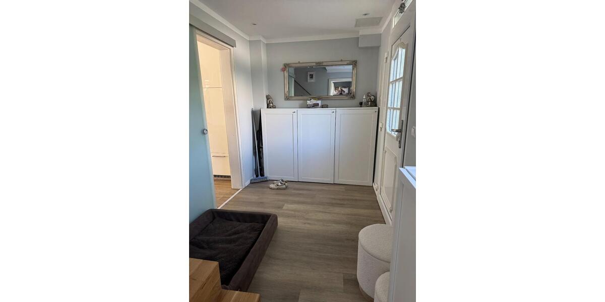 Charmantes Reihenmittelhaus mit 3,5 offenen Zimmern in Hannover 3.5 zimmer