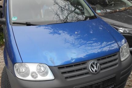 VW Caddy 276.984 km 2.489 € Wöllstadt 61206