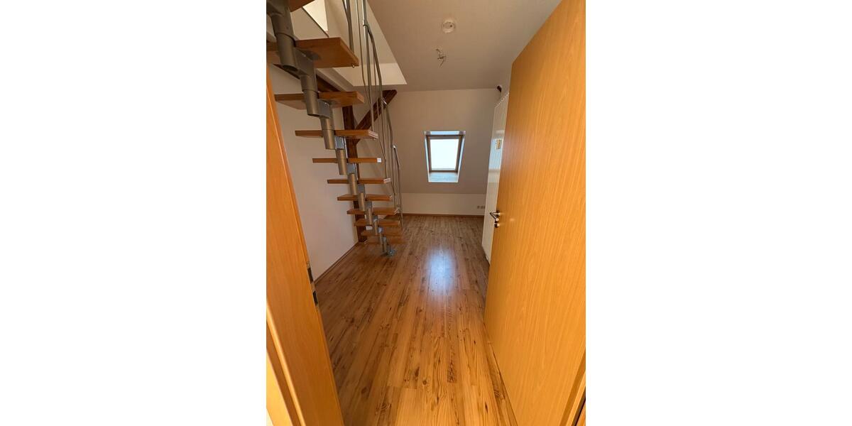 Dachgeschoßwohnung Aschersleben - 3 Zimmer, 85 m&sup2;, 669&euro; | Angebot:26441632