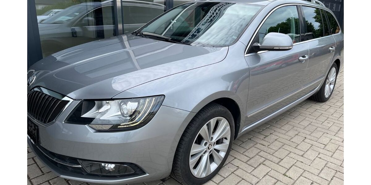 Skoda Superb 161.866 km 10.900 &euro; BRAUNSCHWEIG 38122