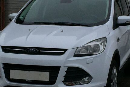 Ford Kuga 150.000 km 8.950 &euro; Neumünster 24539