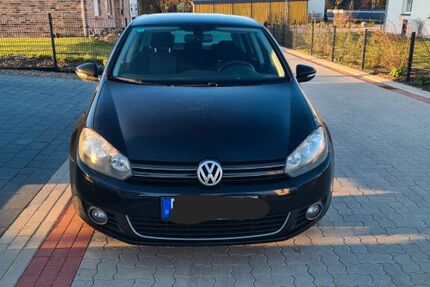 VW Golf 176.500 km 5.900 &euro; Altenmedingen 29575