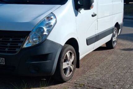 Renault Master 110.870 km 9.950 &euro; Groß Grönau 23627