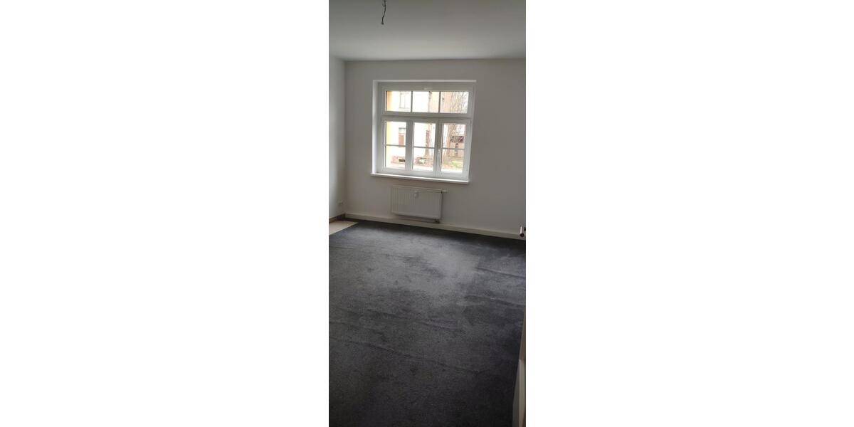 Erdgeschoßwohnung Werdau - 2 Zimmer, 59 m&sup2;, 353&euro; | Angebot:26006932