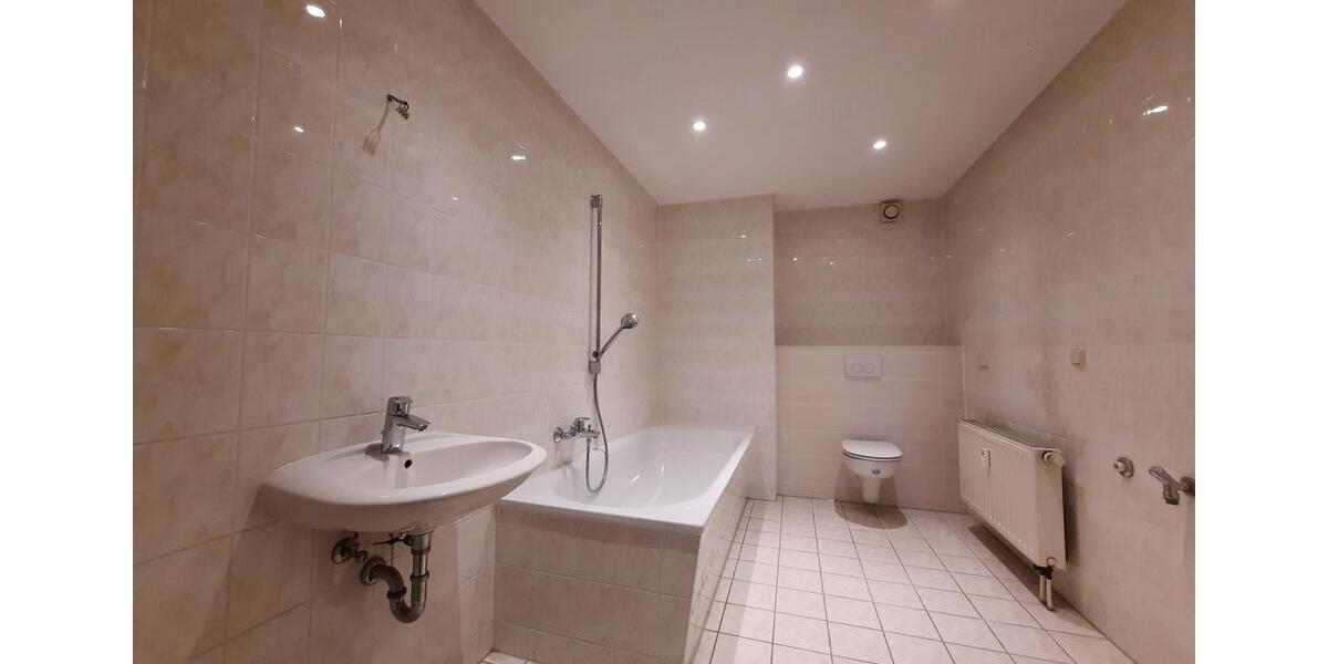 Einfamilienhaus Limbach-Oberfrohna Oberfrohna - 3 Zimmer, 77 m&sup2;, 480&euro; | Angebot:26250266