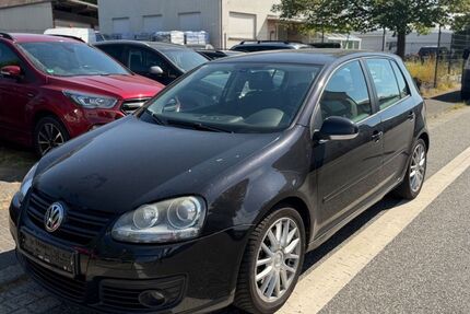 VW Golf 222.807 km 2.700 &euro; Neitersen 57638