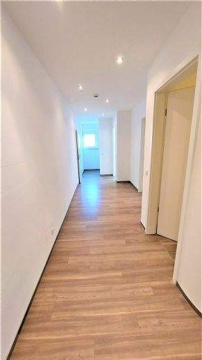 Etagenwohnung Weiden in der Oberpfalz Weiden - 4 Zimmer, 153 m&sup2;, 1.450&euro; | Angebot:26410304
