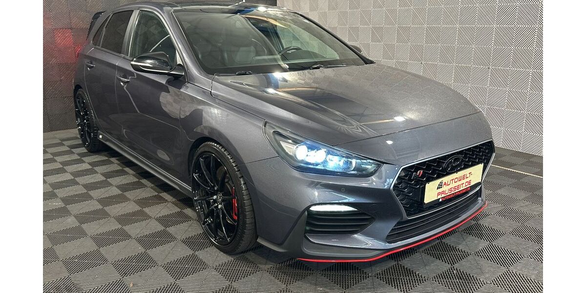 Hyundai i30 101.669 km 20.670 &euro; Horb am Neckar 72160