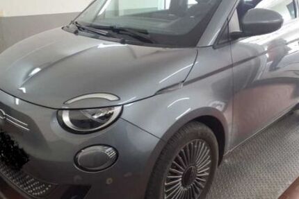 Fiat 500e 33.423 km 17.895 &euro; Pohlheim 35415