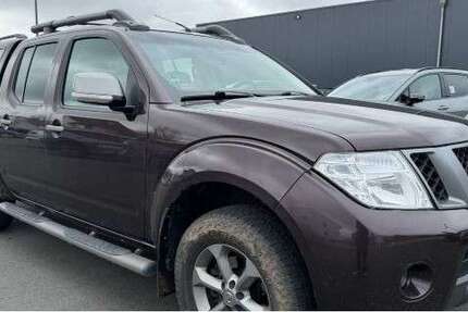 Nissan Navara 135.000 km 14.000 &euro; Bruchertseifen 57539