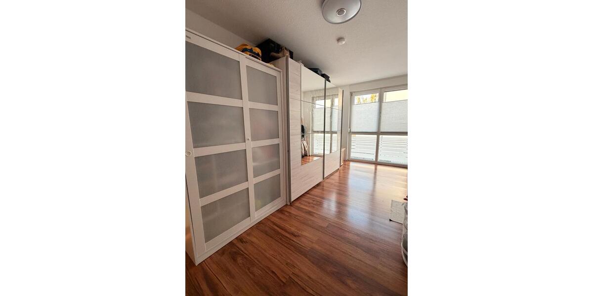 Reihenhaus Zirndorf - 5 Zimmer, 138 m&sup2;, 2.000&euro; | Angebot:25994808