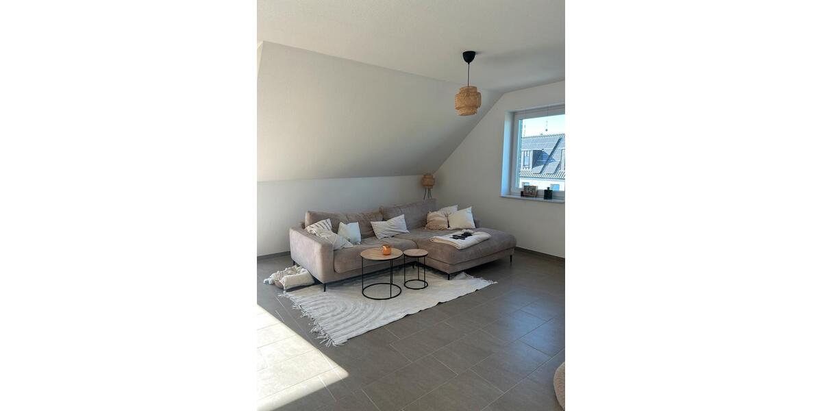 Etagenwohnung Lohne (Oldenburg) - 2 Zimmer, 90 m&sup2;, 670&euro; | Angebot:26386025