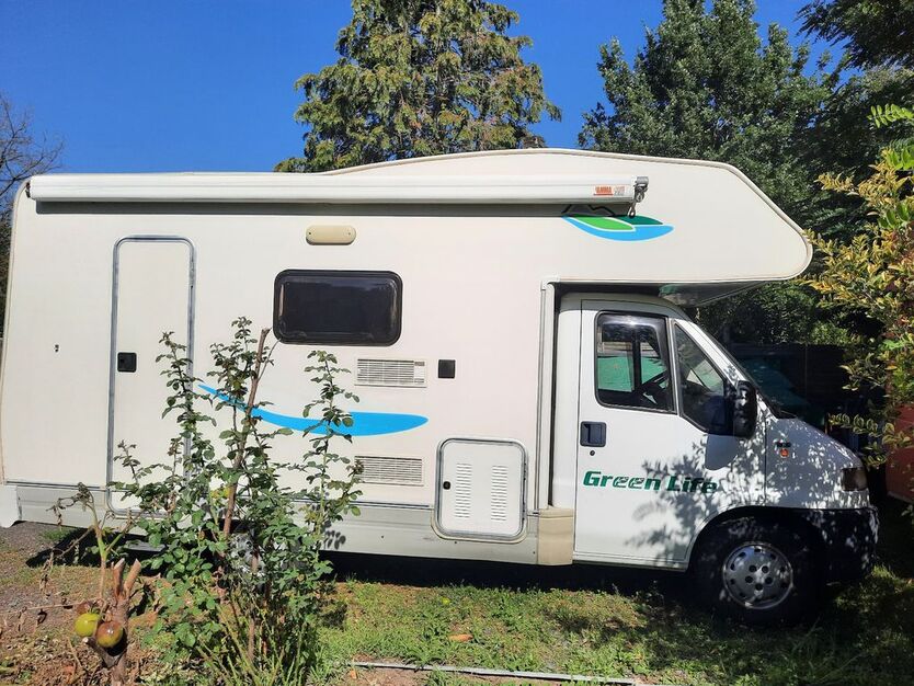 Fiat Ducato 112.600 km 14.900 € Frankfurt 65936