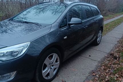 Opel Astra 251.000 km 4.000 &euro; Puls 25560