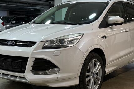 Ford Kuga 149.500 km 11.999 &euro; München 81677