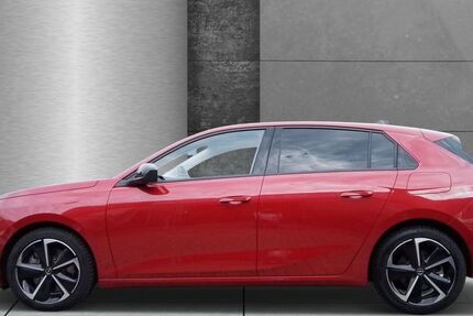 Opel Astra 12.500 km 26.490 € Neumünster 24536