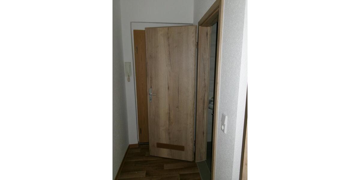 Etagenwohnung Treuenbrietzen - 1 Zimmer, 27 m&sup2;, 170&euro; | Angebot:25262143