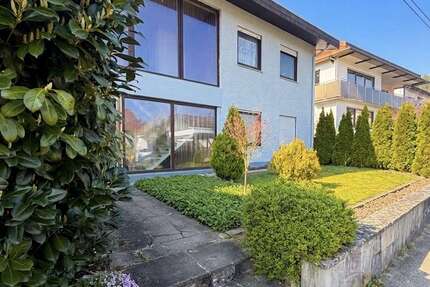 Haus Mosbach - 7 Zimmer, 160 m&sup2;, 499.000&euro; | Angebot:25883210