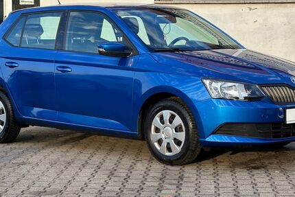 Skoda Fabia 97.000 km 8.450 &euro; Bandenitz 19230