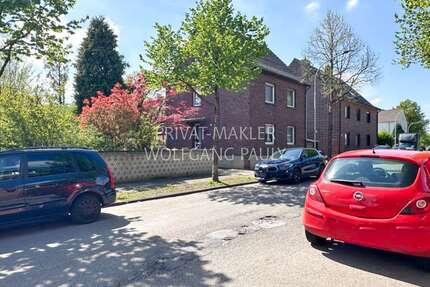 Haus zum Kaufen in Mönchengladbach Wickrath-Mitte 360.000 € 261 m²
