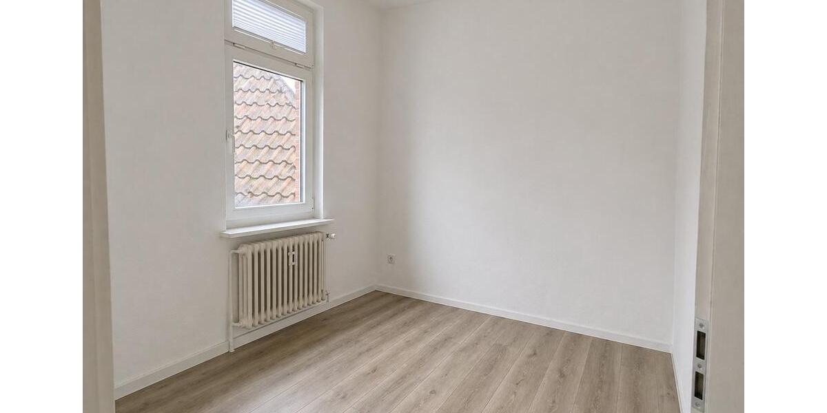 Etagenwohnung Norden - 2.5 Zimmer, 67 m&sup2;, 580&euro; | Angebot:26349692