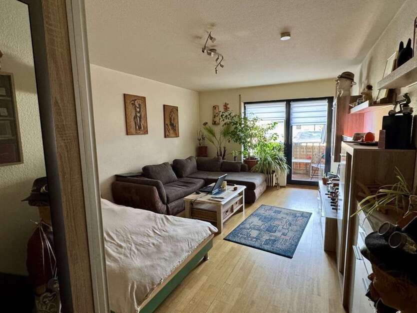 Wohnung zum Kaufen in Düsseldorf 147.000 € 47.19 m²