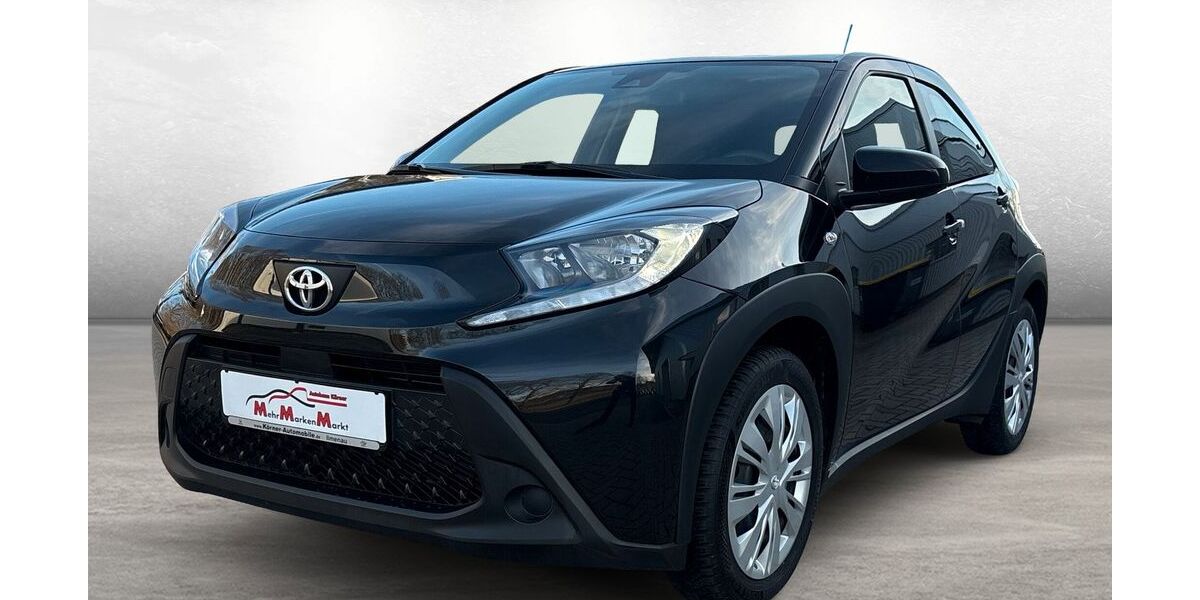 Toyota Aygo (X) 32.200 km 15.980 &euro; Ilmenau 98693