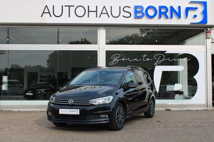 VW Touran 53.300 km 32.490 € Neustadt am Rübenberge 31535
