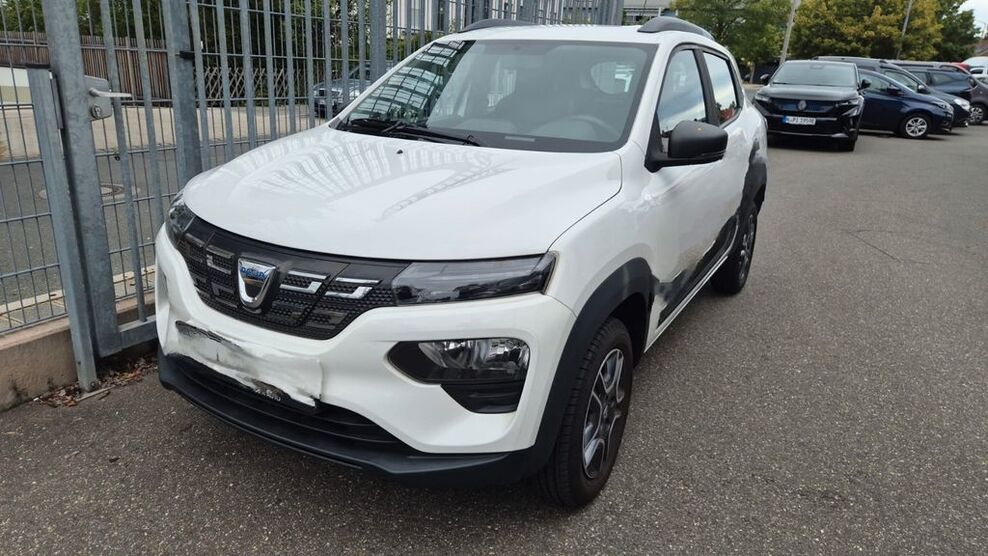 Dacia Spring 23.000 km 8.900 € Hilgertshausen-Tandern 86567