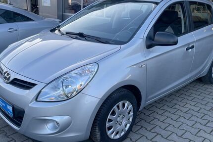 Hyundai i20 171.000 km 3.990 &euro; Hilter a.T.W. 49176