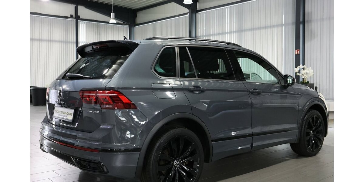 VW Tiguan 1.4 TSI DSG e-HYBRID R-LINE SPORT BLACK 87.000 km 31.991 &euro; Hamm 59077