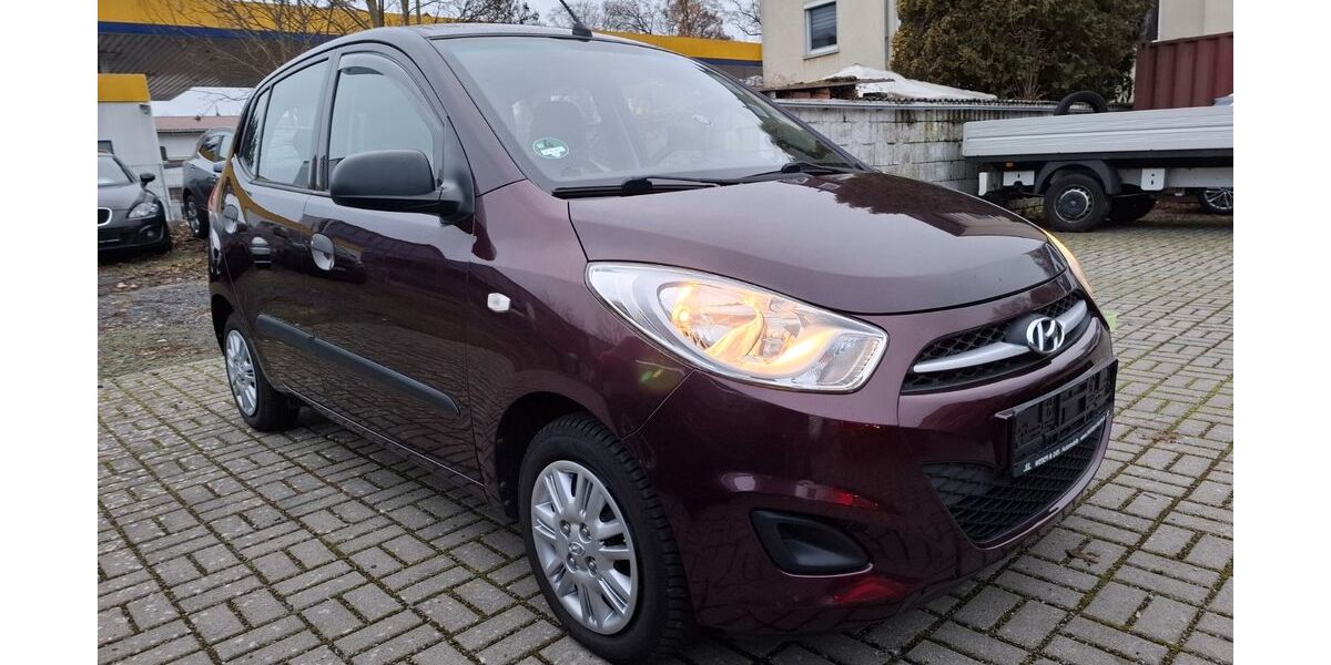 Hyundai i10 117.600 km 4.989 &euro; Fulda 36043