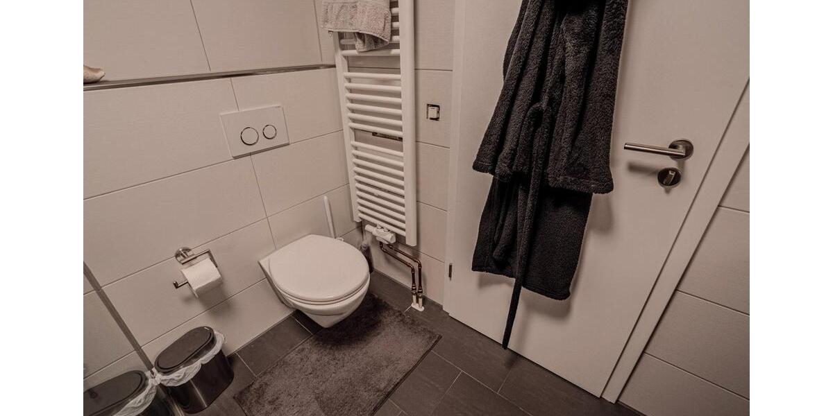 Dachgeschoßwohnung Brackenheim - 3 Zimmer, 80 m&sup2;, 320.000&euro; | Angebot:26241457