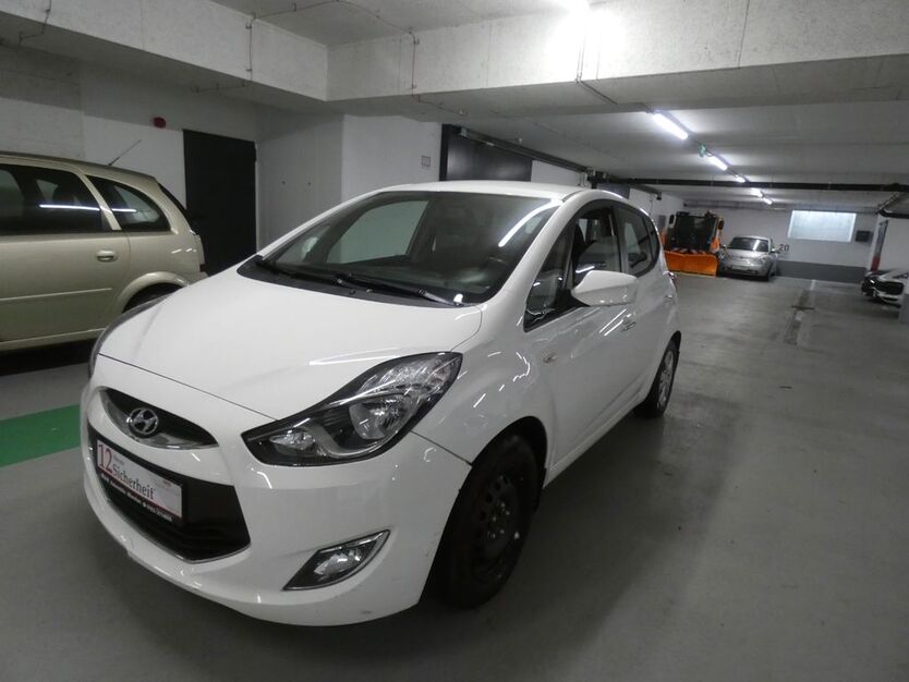 Hyundai ix20 67.236 km 4.999 € München 81825