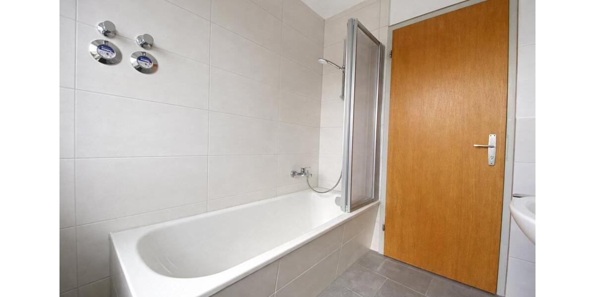 Etagenwohnung Türkheim - 3 Zimmer, 75 m&sup2;, 830&euro; | Angebot:26403452