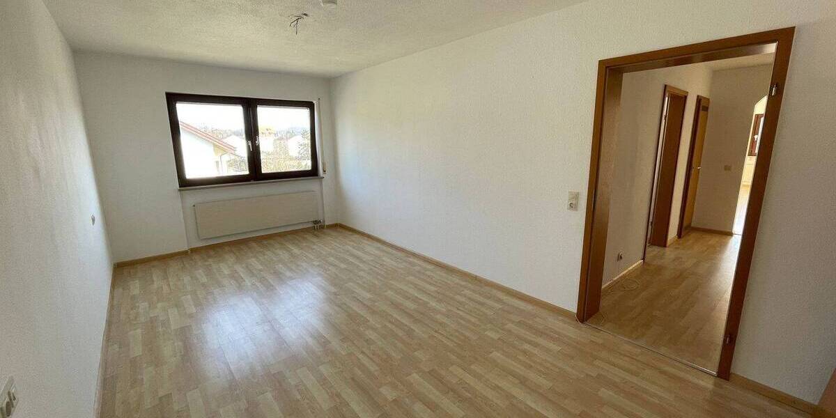 Etagenwohnung Steinen - 3 Zimmer, 79 m&sup2;, 250.000&euro; | Angebot:26018447