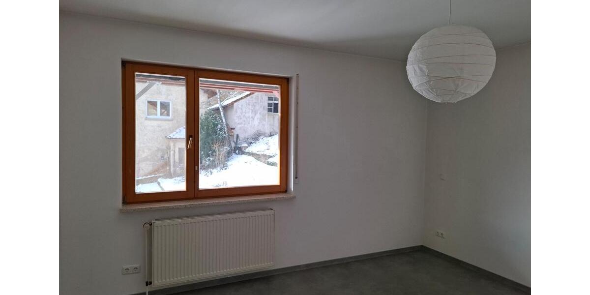 Einfamilienhaus Schonungen Forst - 8 Zimmer, 155 m&sup2;, 365.000&euro; | Angebot:26759985